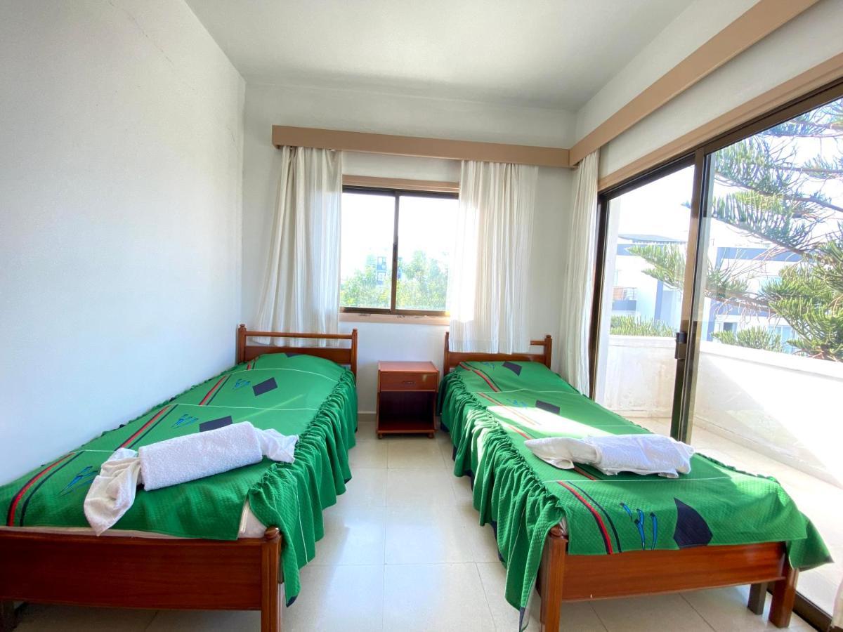 Kaan Hotel & Apartment Kyrenia  Exterior foto